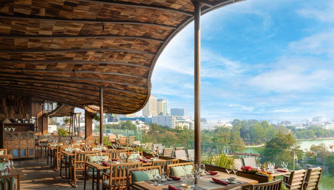 Cau Go – Auténtico restaurante vietnamita con vistas al lago Hoan Kiem