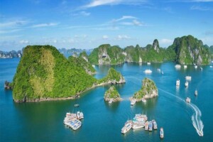 HA LONG BAY