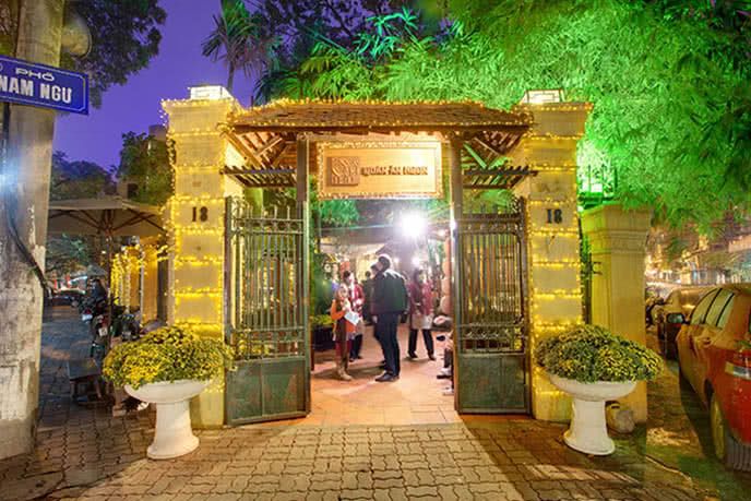 Restaurante Ngon – Phan Bội Châu, Hanói: Cocina vietnamita auténtica en una villa colonial