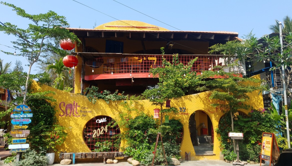 Salt Hoi An – Restaurant & Bar | Cocina frente al mar en An Bàng, Hoi An